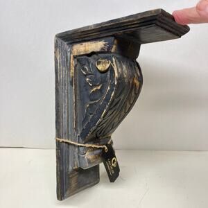 Casa Decor Distressed Dark Gray Carved Wall Corbel